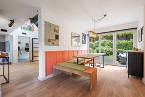 Photo 7- click for photo gallery